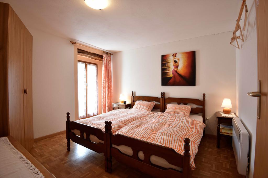 Da Erminia Bed & Breakfast Verdabbio Phòng bức ảnh